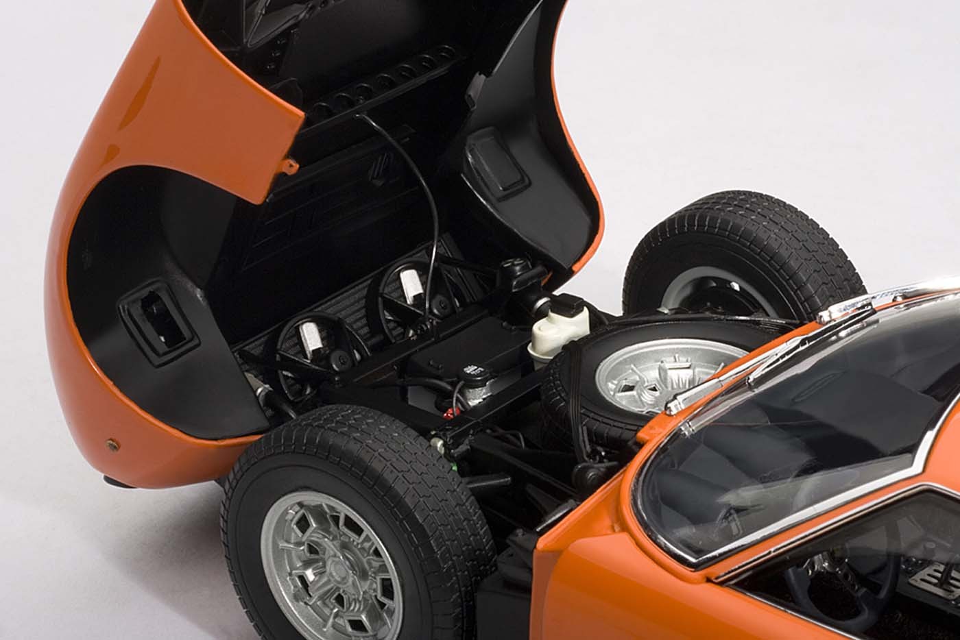 1:18 Lamborghini Miura SV - Orange - AUTOart - 74542