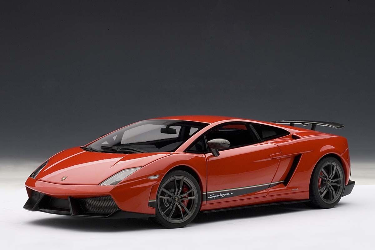 1:18 Lamborghini Gallardo LP 570-4 Superleggera - Red - AUTOart - 74655