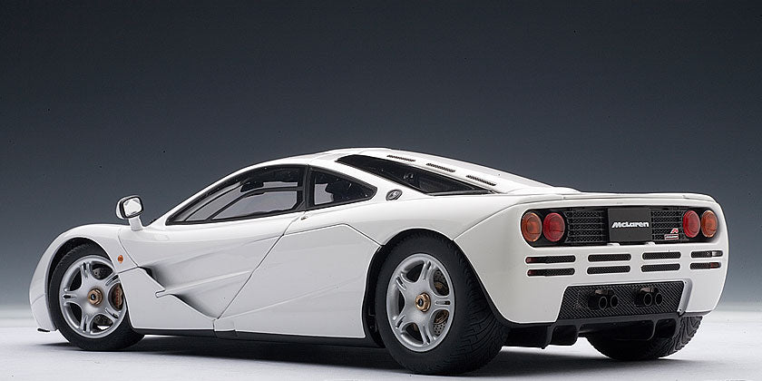 1:18 McLaren F1 - White - AUTOart - 76004