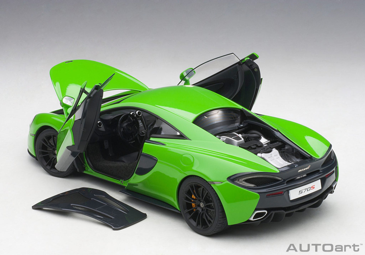 1:18 McLaren 570S - Mantis Green /Black Wheels - AUTOart - 76042
