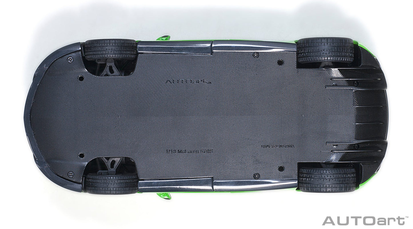 1:18 McLaren 570S - Mantis Green /Black Wheels - AUTOart - 76042