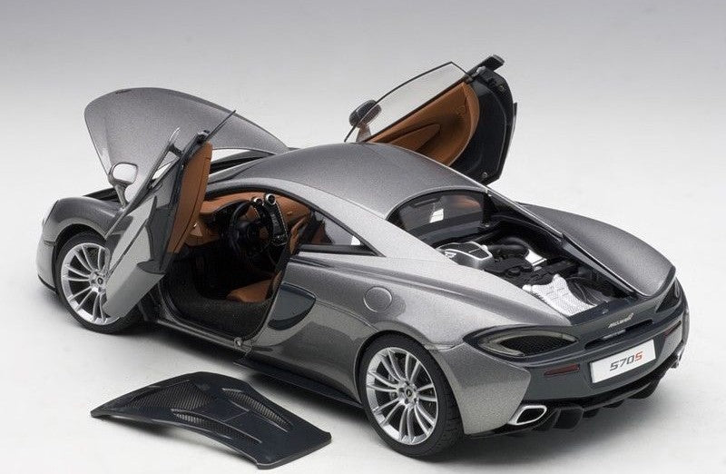 1:18 McLaren 570S - Blade Silver/Silver Wheels - AUTOart - 76043