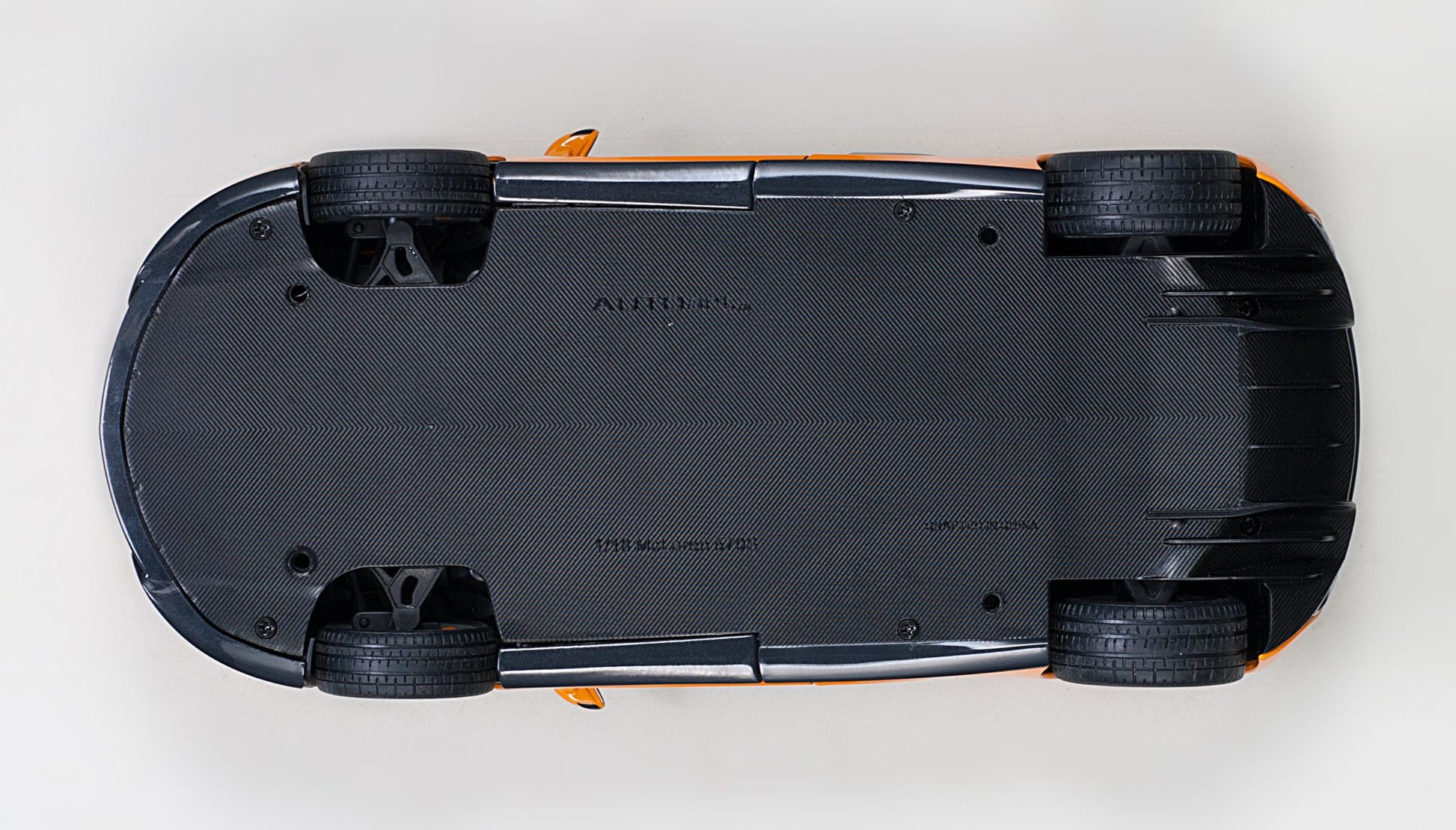 1:18 McLaren 570S - McLaren Orange /Silver Wheels - AUTOart - 76044