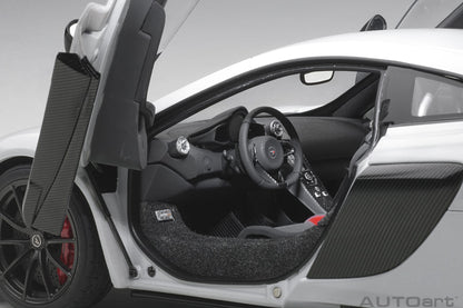 1:18 McLaren 675LT - Silica White - AUTOart - 76046