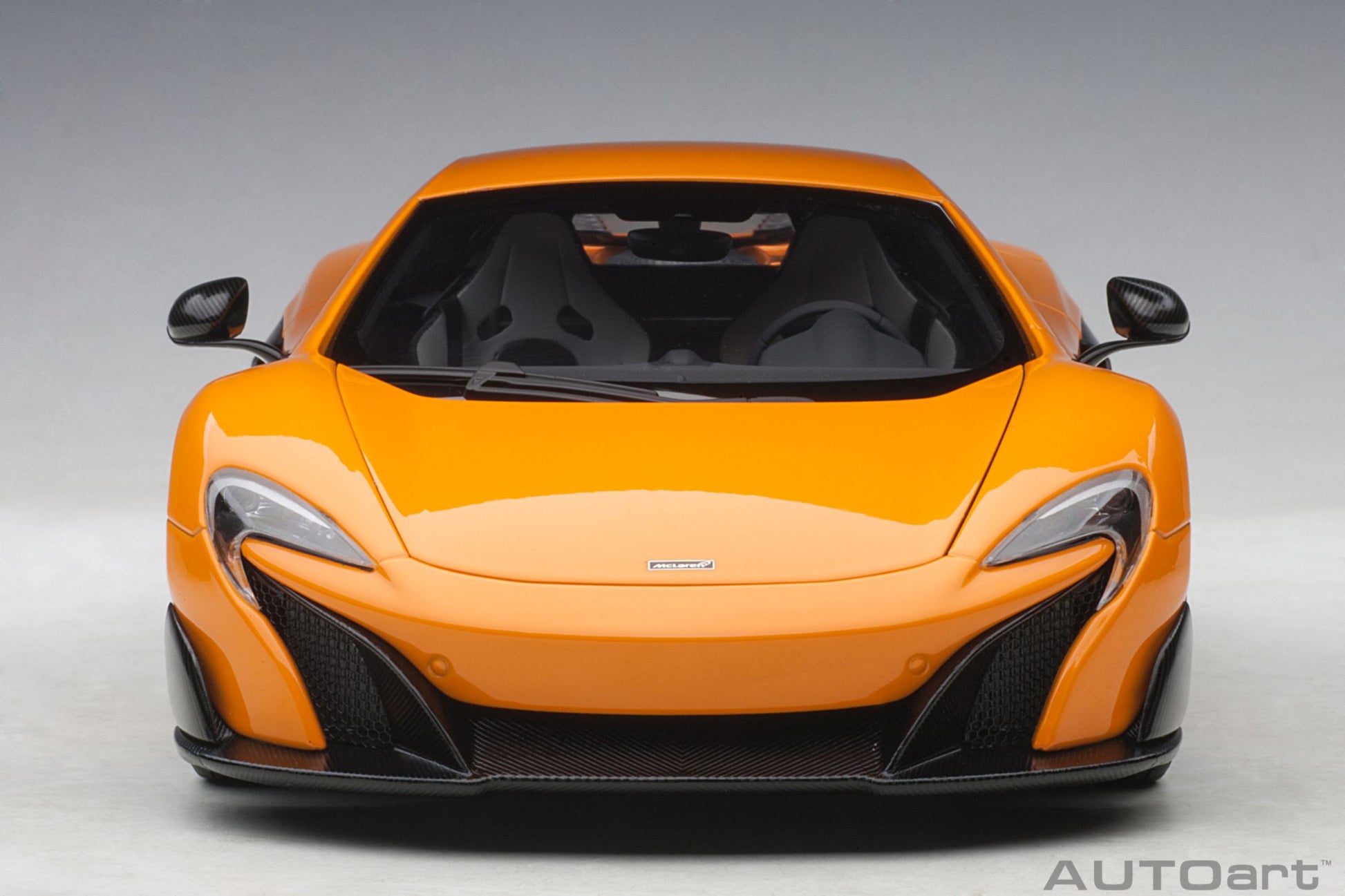 1:18 McLaren 675LT - McLaren Orange - AUTOart - 76048
