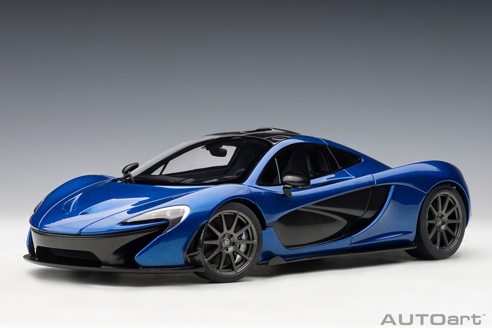 1:18 McLaren P1 - Azure Blue - AUTOart - 76061