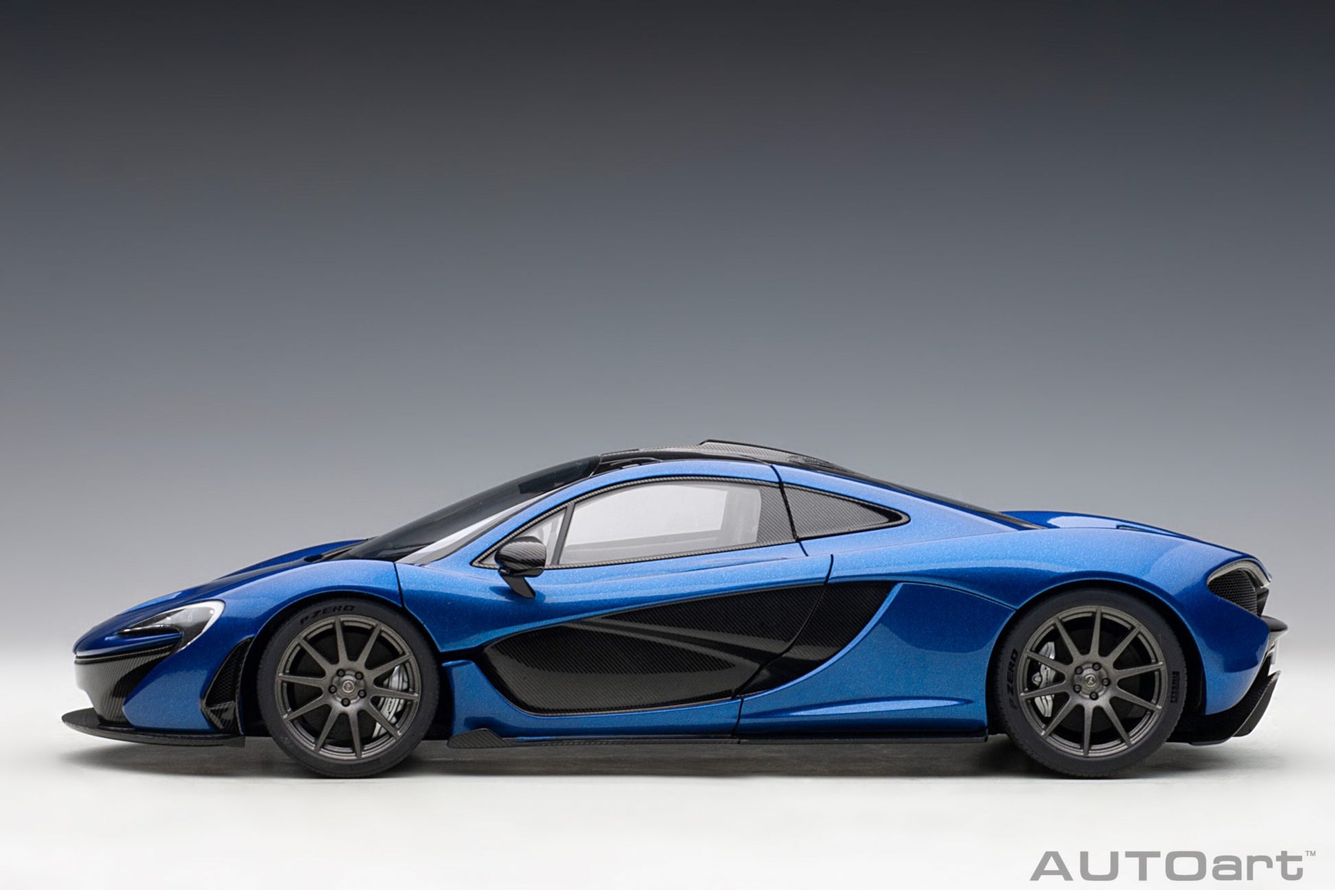 1:18 McLaren P1 - Azure Blue - AUTOart - 76061