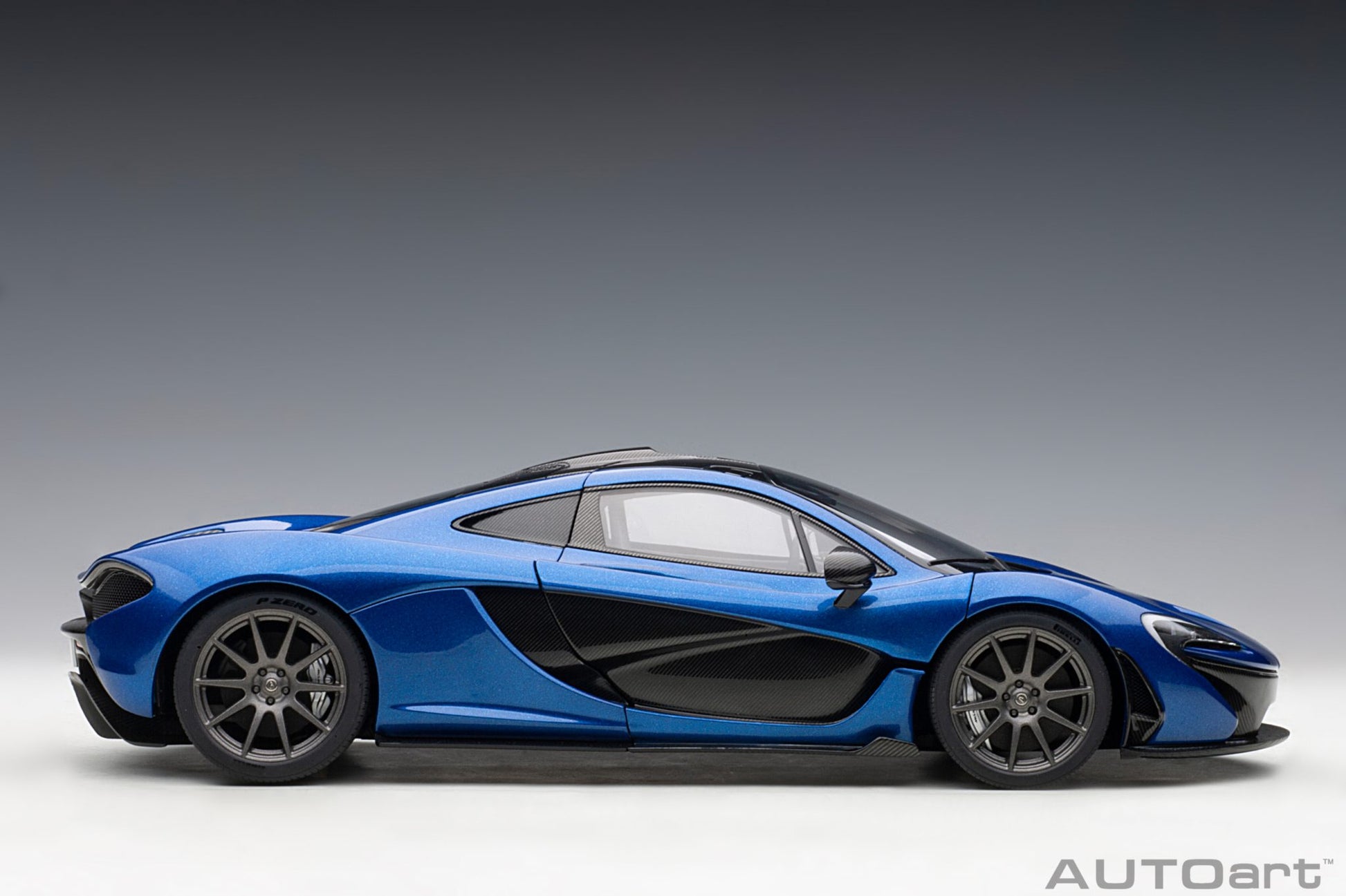 1:18 McLaren P1 - Azure Blue - AUTOart - 76061