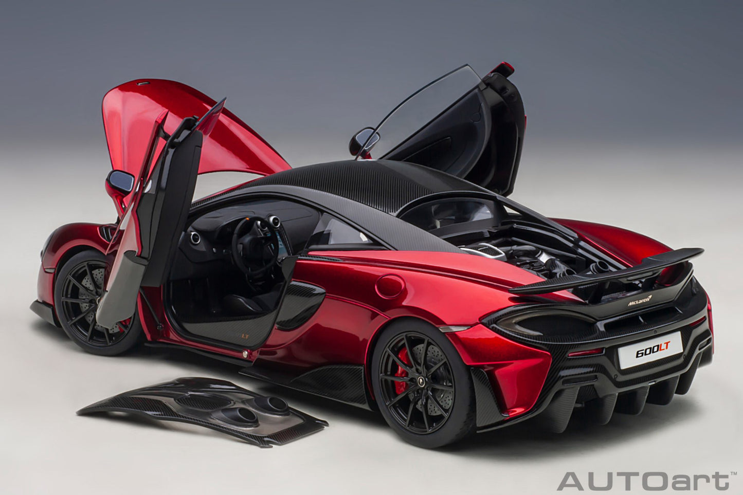 1:18 McLaren 600LT - Vermillion Red - AUTOart - 76085
