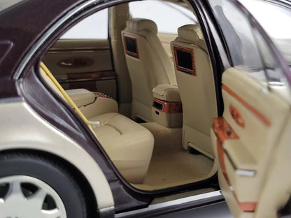 1:18 Maybach 57 SWB - Ayers Rock Red/Rocky Mountains Brown Bright - AUTOart - 76153