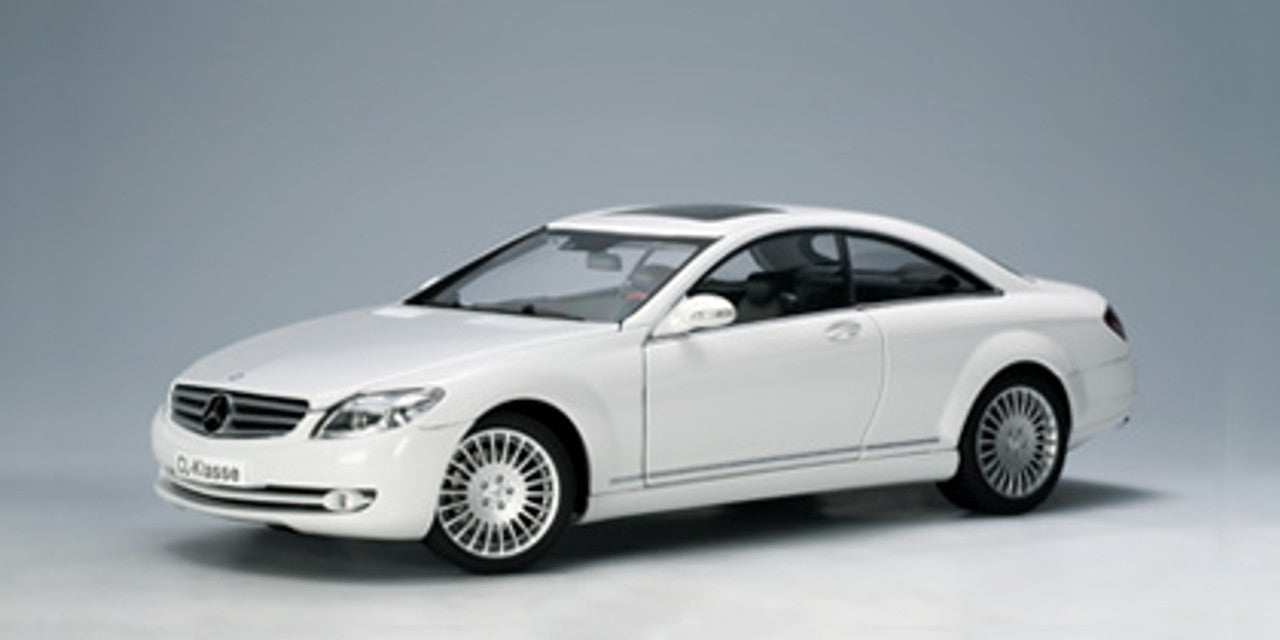 1:18 Mercedes-Benz CL-Klasse - White - AUTOart - 76166
