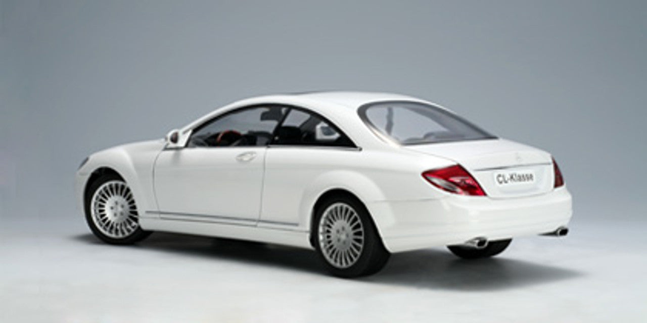 1:18 Mercedes-Benz CL-Klasse - White - AUTOart - 76166