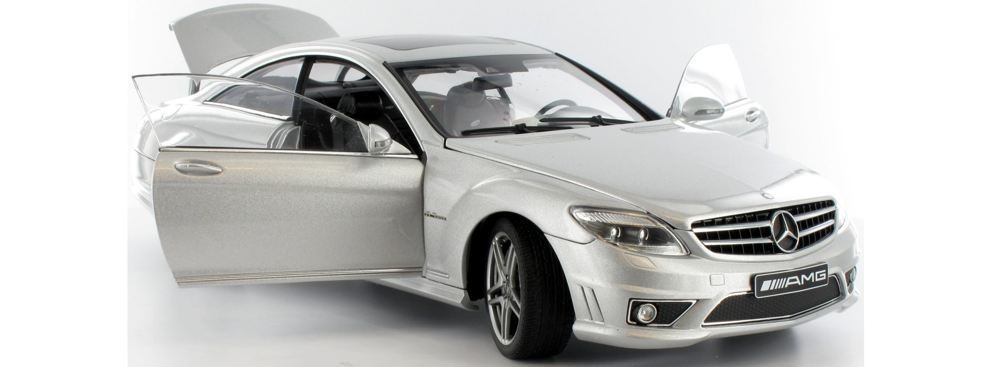 1:18 Mercedes-Benz CL63 AMG - Silver - AUTOart - 76168