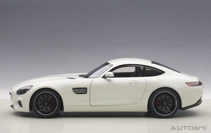1:18 Mercedes-Benz AMG GT S - White - AUTOart - 76311