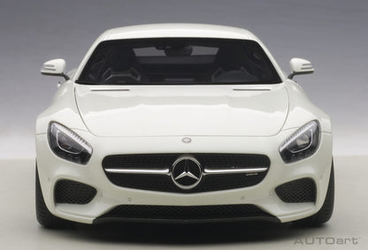 1:18 Mercedes-Benz AMG GT S - White - AUTOart - 76311