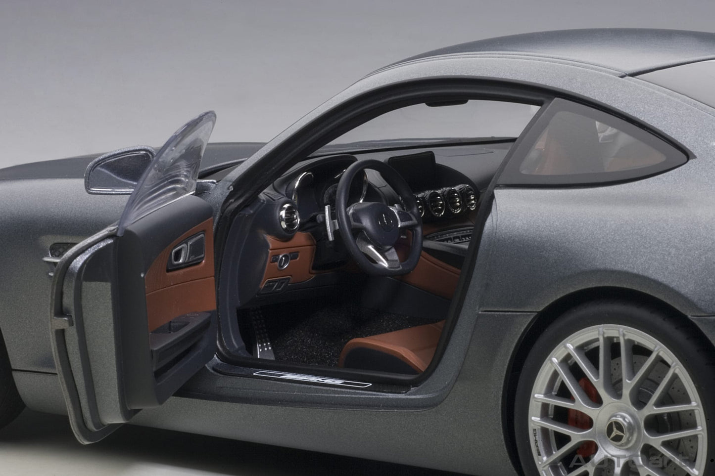 1:18 Mercedes-Benz AMG GT S - Matt Grey - AUTOart - 76312
