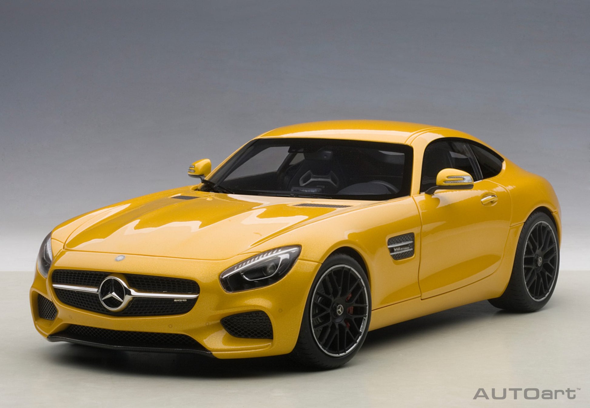 1:18 Mercedes-Benz AMG GT S - Yellow - AUTOart - 76314