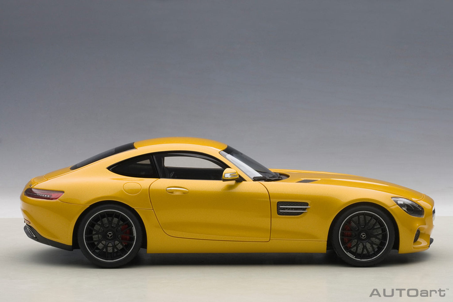 1:18 Mercedes-Benz AMG GT S - Yellow - AUTOart - 76314