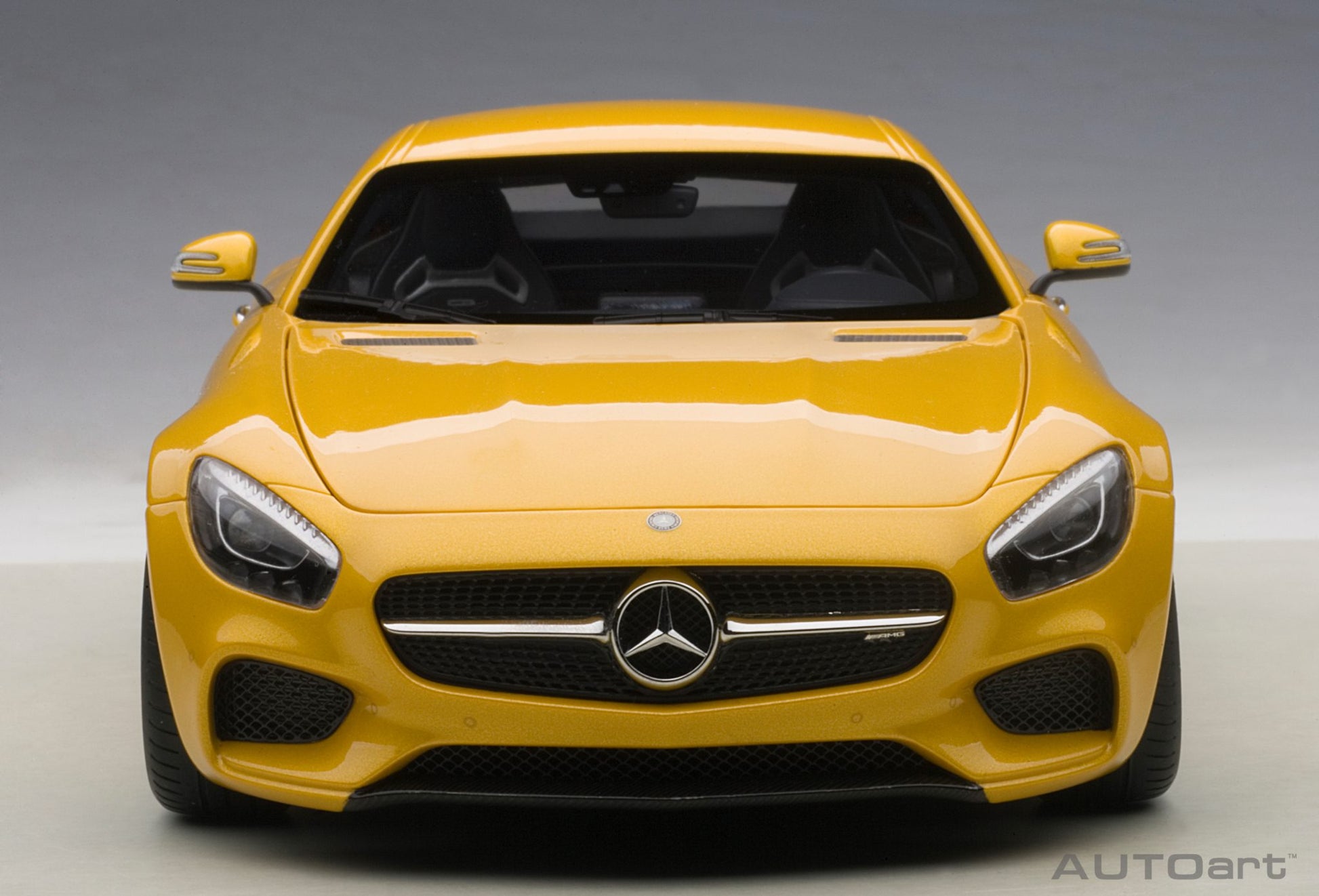 1:18 Mercedes-Benz AMG GT S - Yellow - AUTOart - 76314