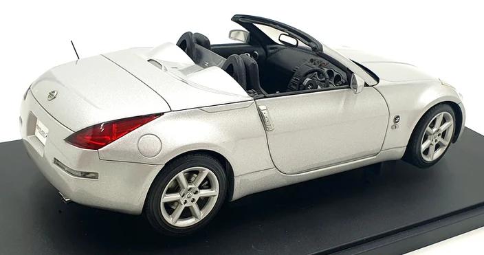 1:18 Nissan Fairlady Z Roadster (RH Drive) - Diamond Silver - AUTOart - 77376