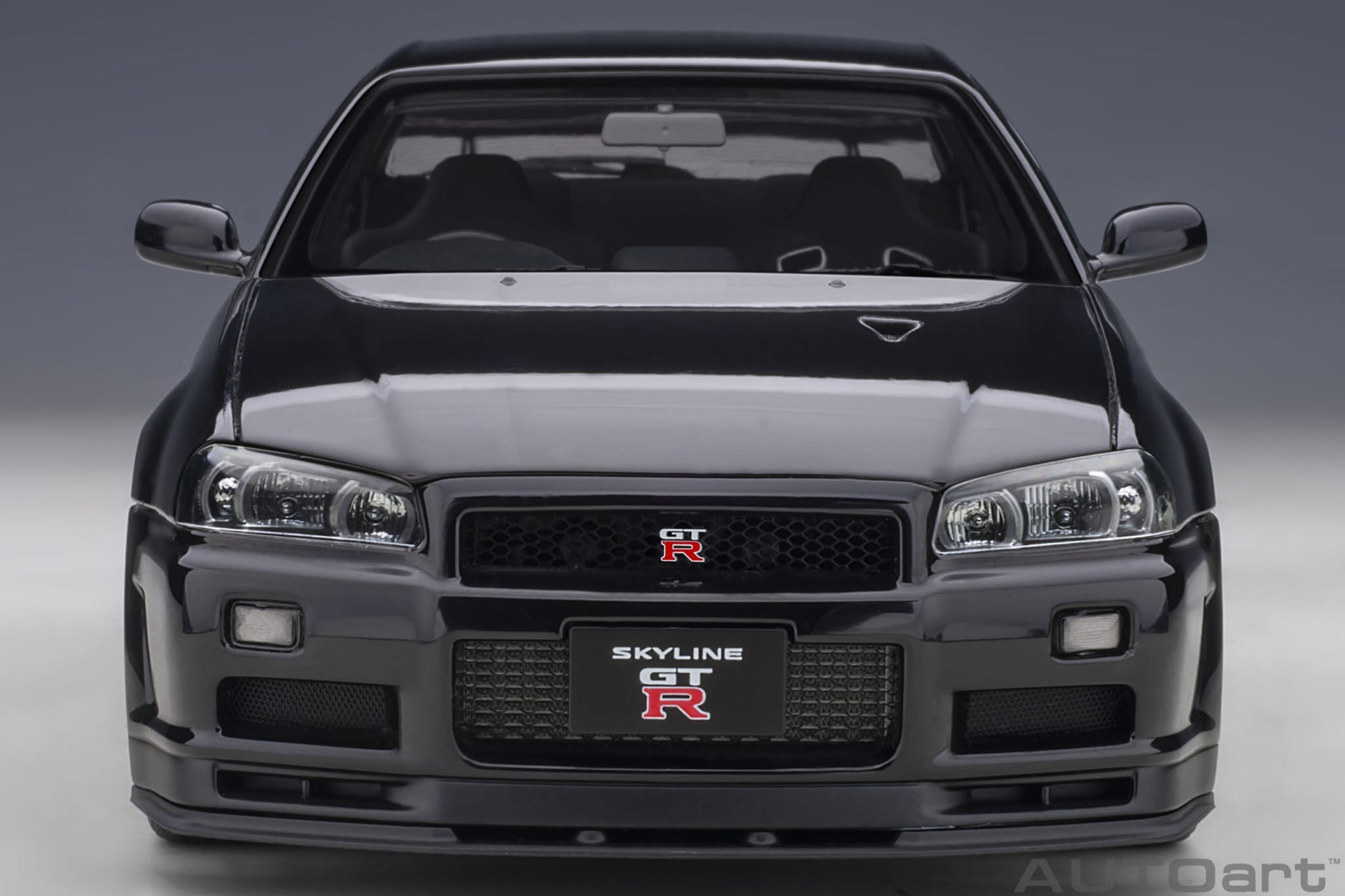 1:18 Nissan R34 Skyline GT-R V-Spec II - Black Pearl - AUTOart - 77407