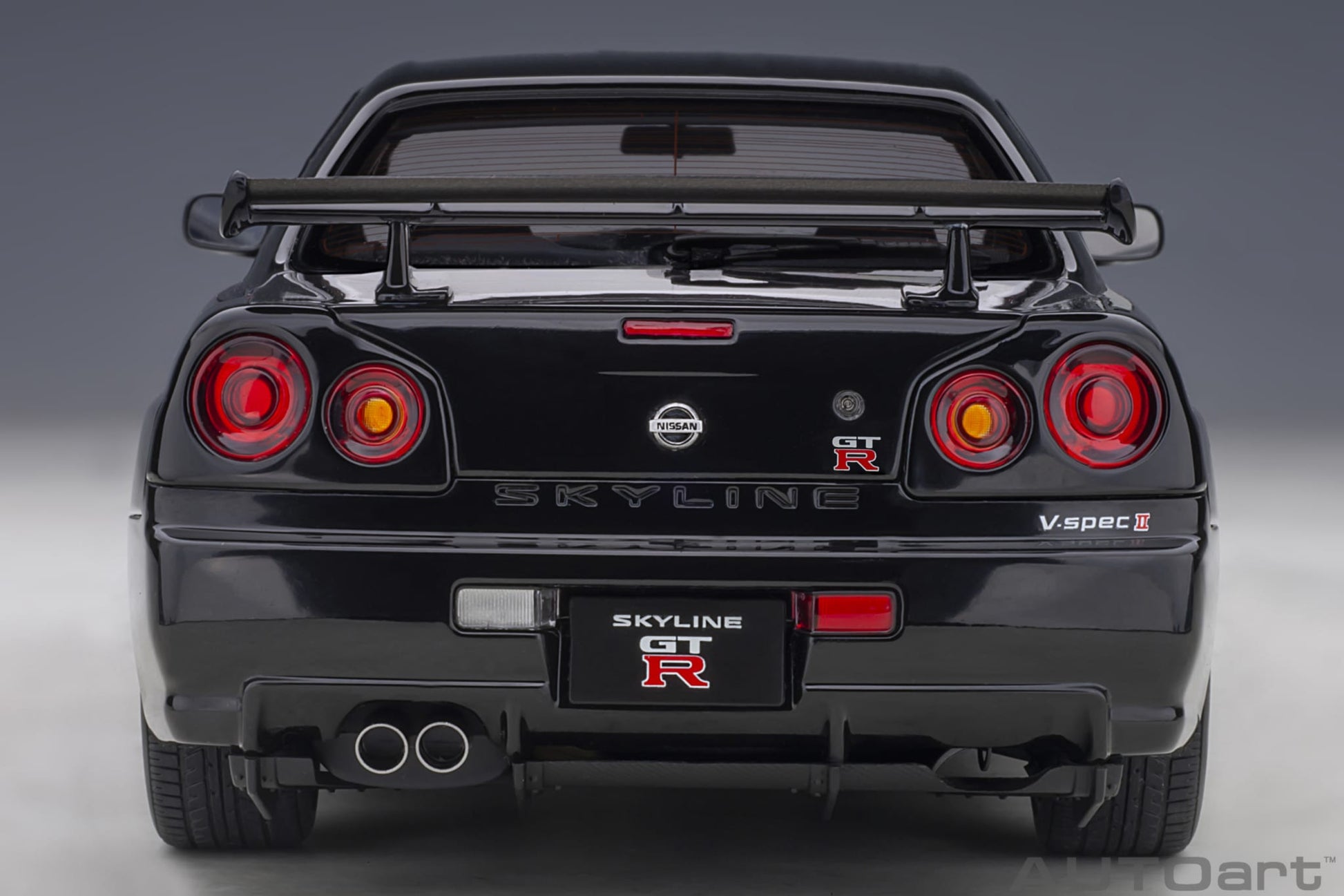 1:18 Nissan R34 Skyline GT-R V-Spec II - Black Pearl - AUTOart - 77407