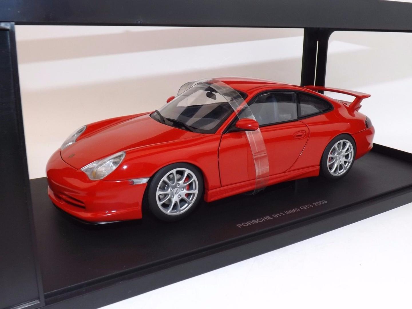 1:18 Porsche 911 (996) GT3 - 2003 - Red - AUTOart - 77941