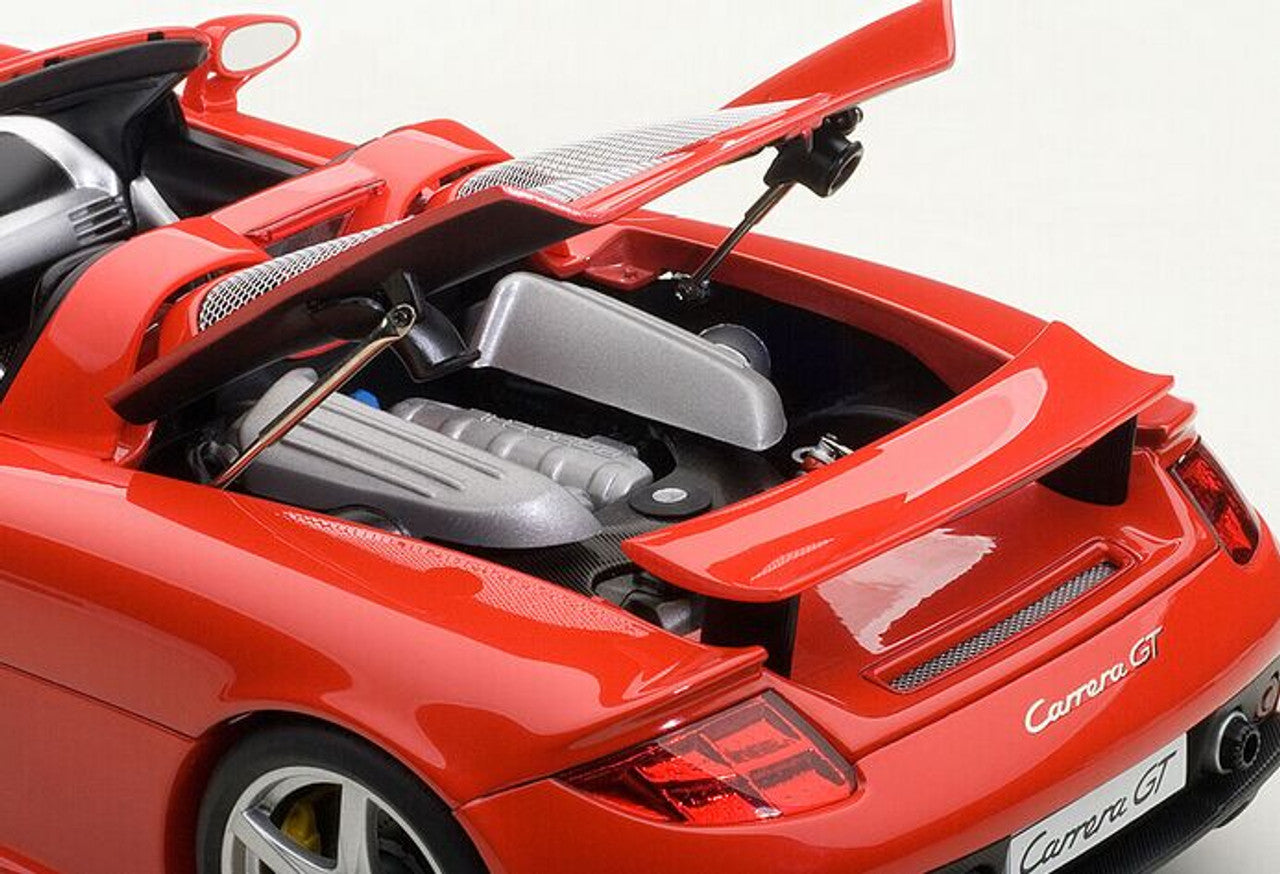 1:18 Porsche Carrera GT - Red - AUTOart - 78044