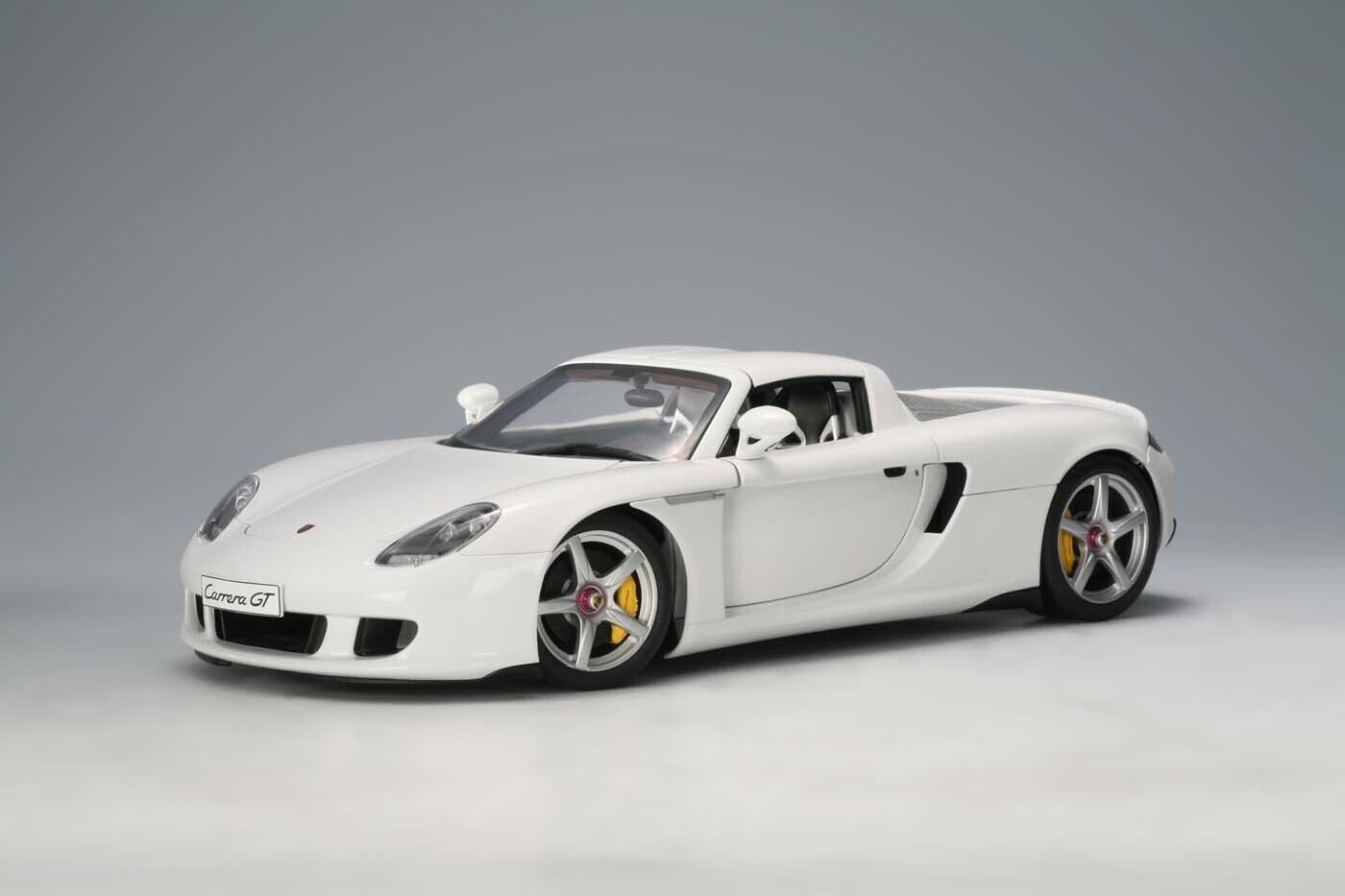 1:18 Porsche Carrera GT - White - AUTOart - 78045