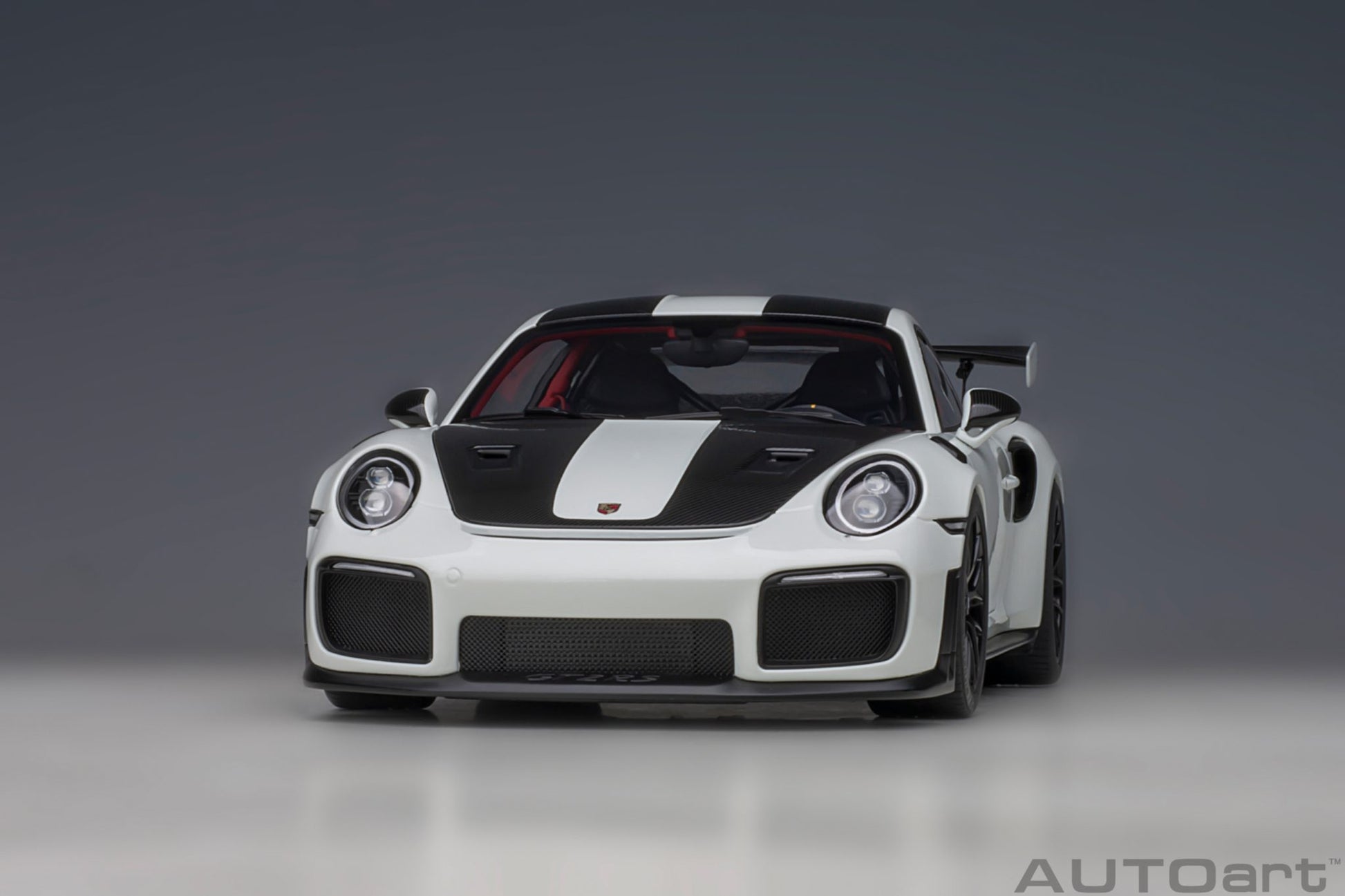 1:18 Porsche 911 (991.2) GT2 RS - Weissach Package - White - AUTOart - 78171