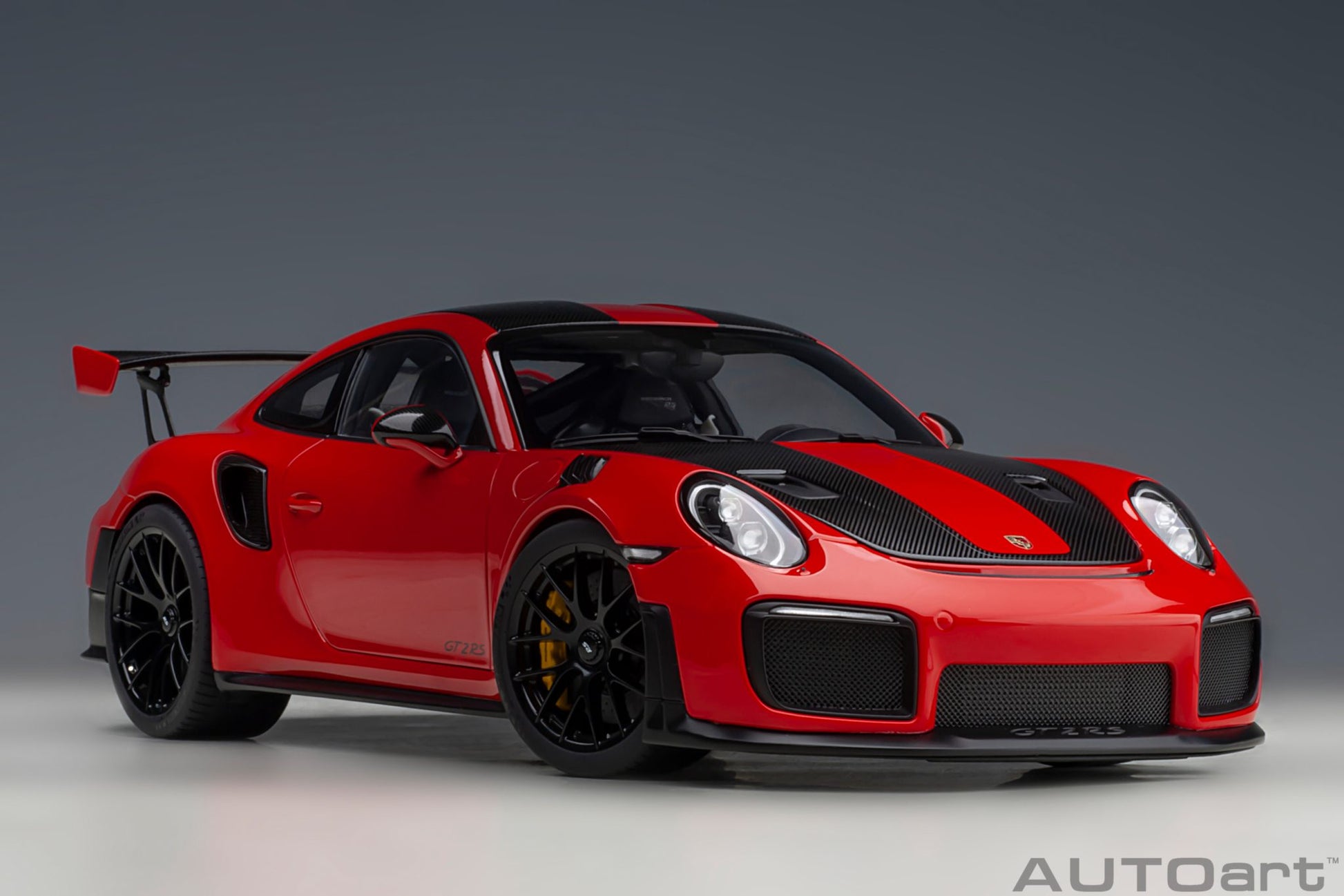 1:18 Porsche 911 (991.2) GT2 RS - Weissach Package - Guards Red - AUTOart - 78173