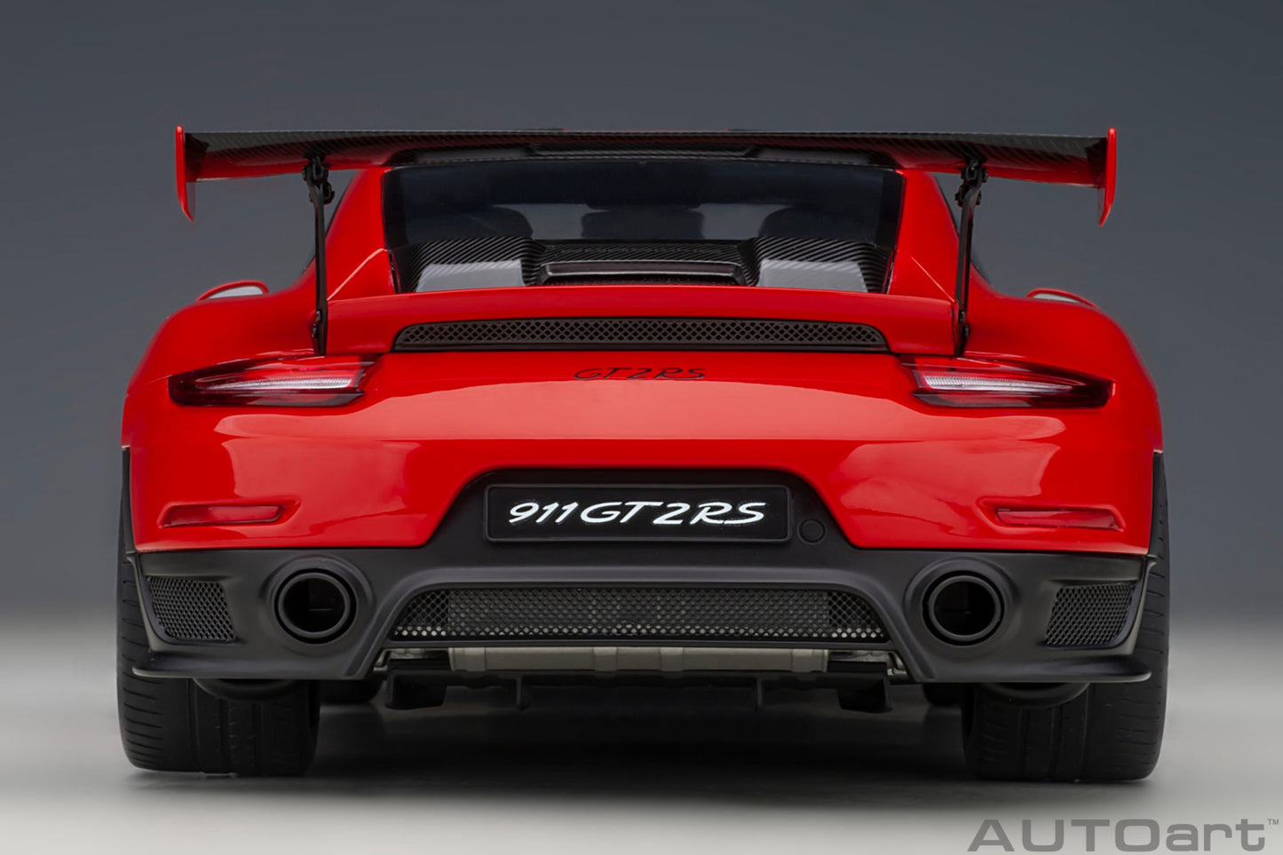 1:18 Porsche 911 (991.2) GT2 RS - Weissach Package - Guards Red - AUTOart - 78173