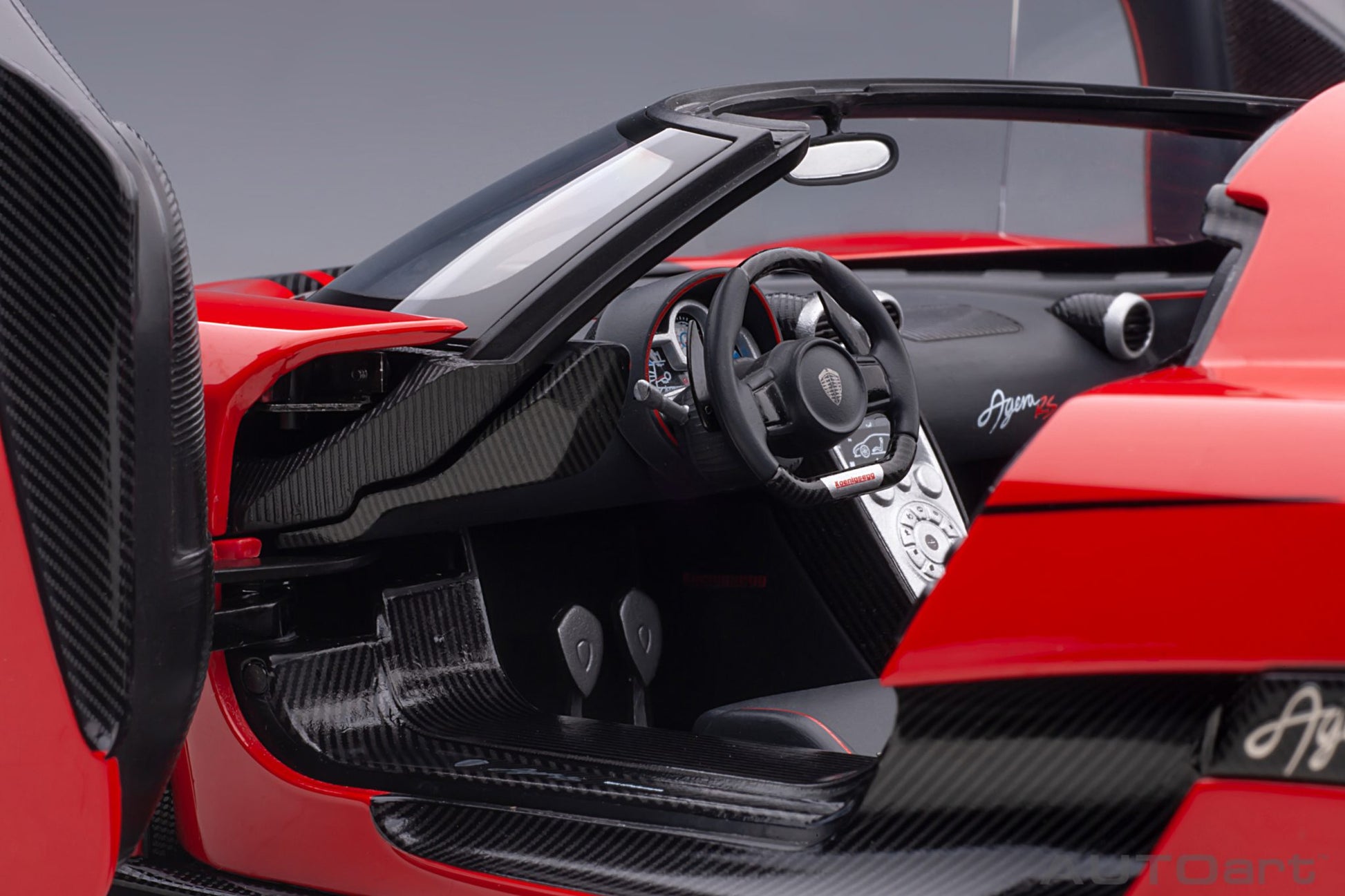1:18 Koenigsegg Agera RS - Chilli Red w/Black Accents - AUTOart - 79022