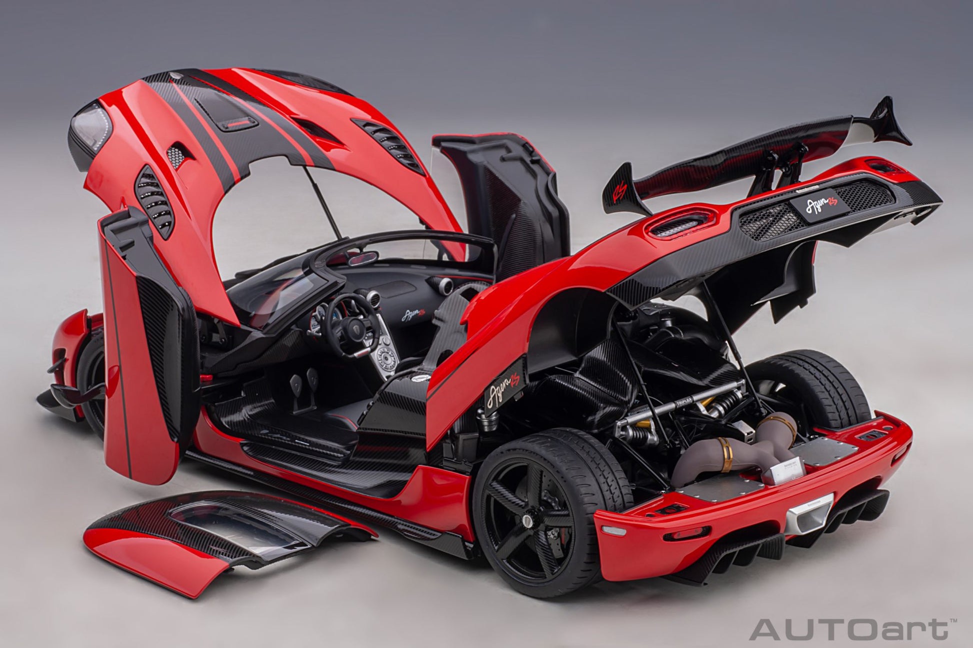1:18 Koenigsegg Agera RS - Chilli Red w/Black Accents - AUTOart - 79022