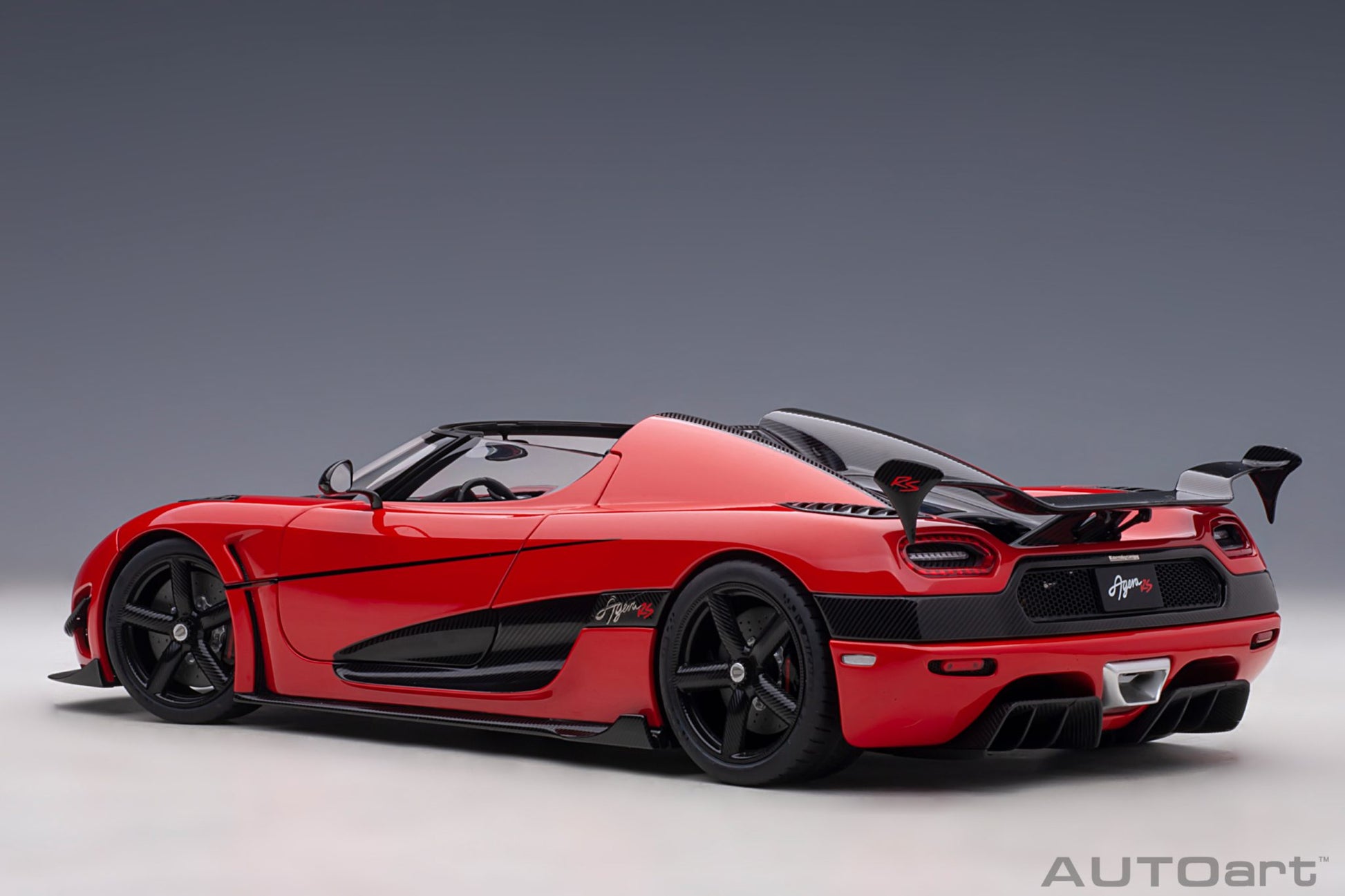 1:18 Koenigsegg Agera RS - Chilli Red w/Black Accents - AUTOart - 79022