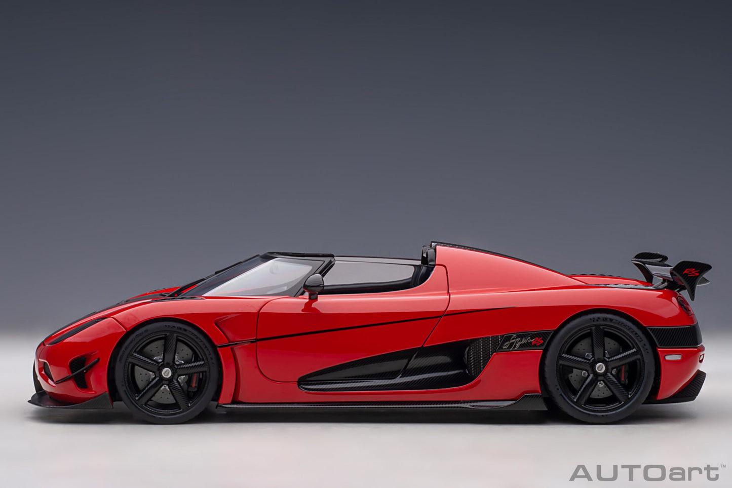 1:18 Koenigsegg Agera RS - Chilli Red w/Black Accents - AUTOart - 79022