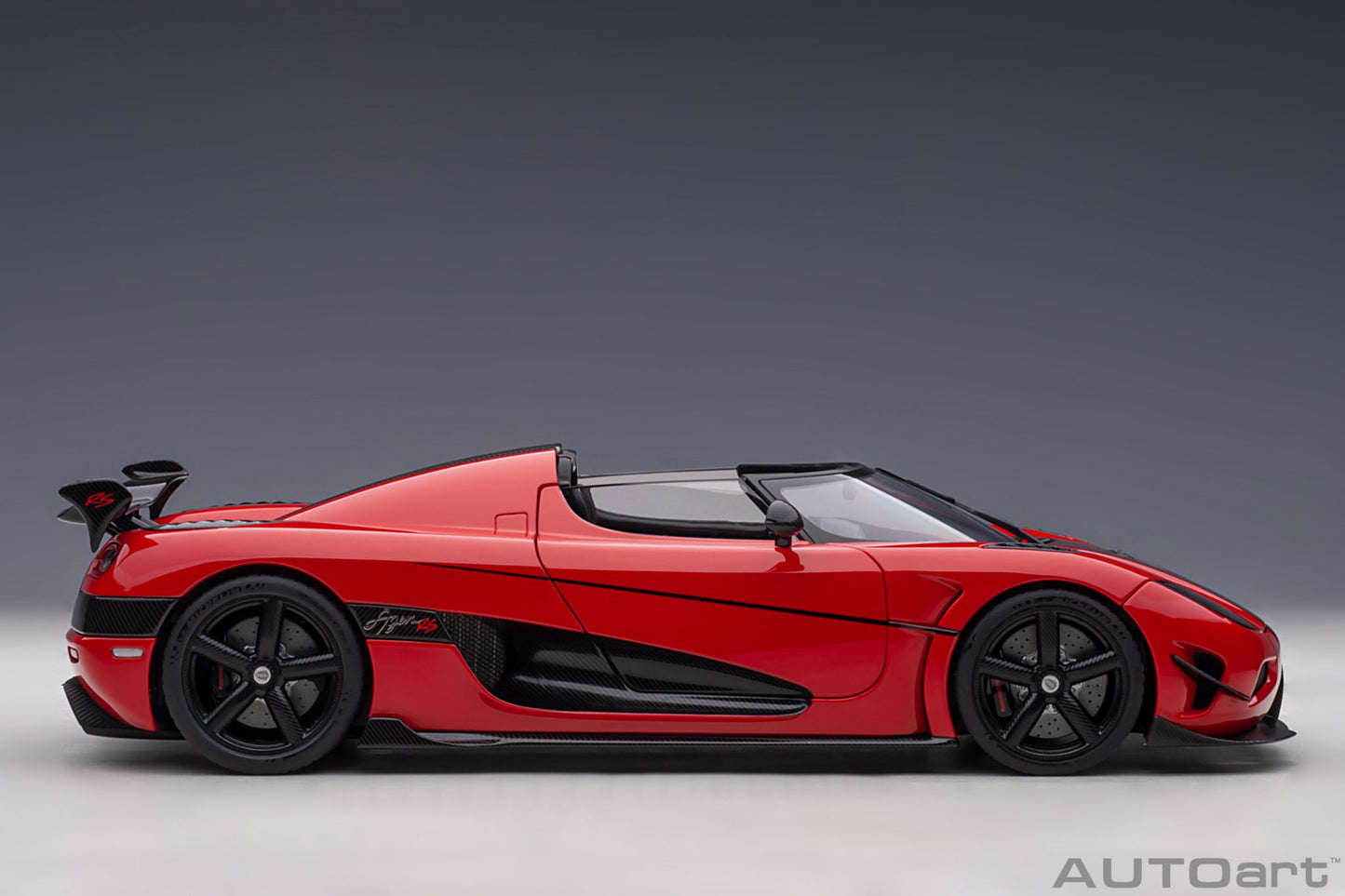 1:18 Koenigsegg Agera RS - Chilli Red w/Black Accents - AUTOart - 79022