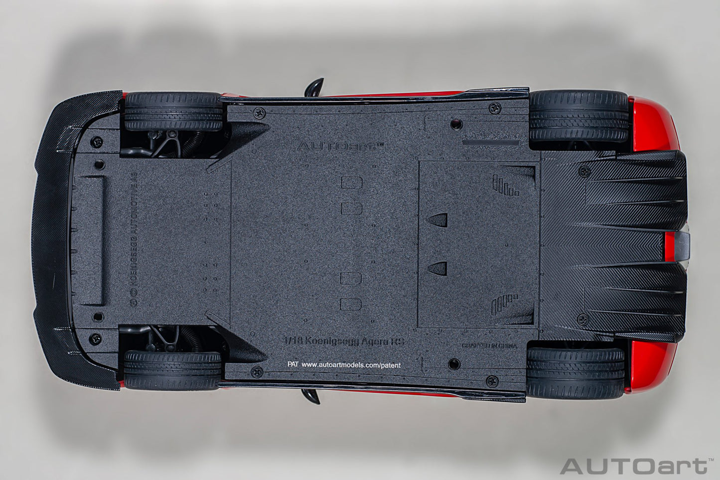 1:18 Koenigsegg Agera RS - Chilli Red w/Black Accents - AUTOart - 79022