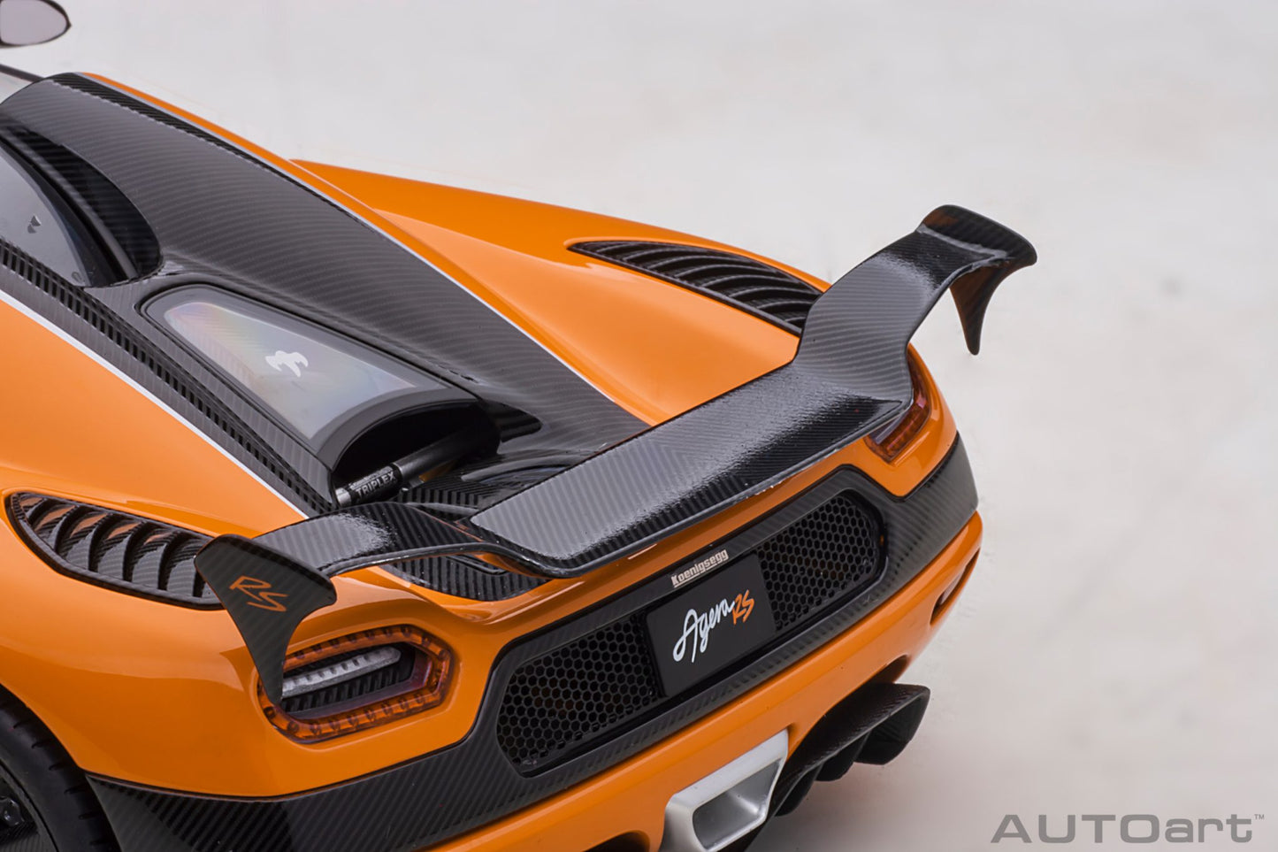 1:18 Koenigsegg Agera RS - Cone Orange w/Black Accents - AUTOart - 79023