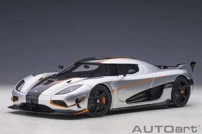 1:18 Koenigsegg Agera RS - Moon Silver w/Black Accents - AUTOart - 79024