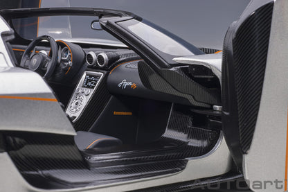 1:18 Koenigsegg Agera RS - Moon Silver w/Black Accents - AUTOart - 79024