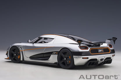 1:18 Koenigsegg Agera RS - Moon Silver w/Black Accents - AUTOart - 79024