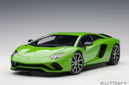 1:18 Lamborghini Aventador S - Verde Mantis/Pearl Green - AUTOart - 79133