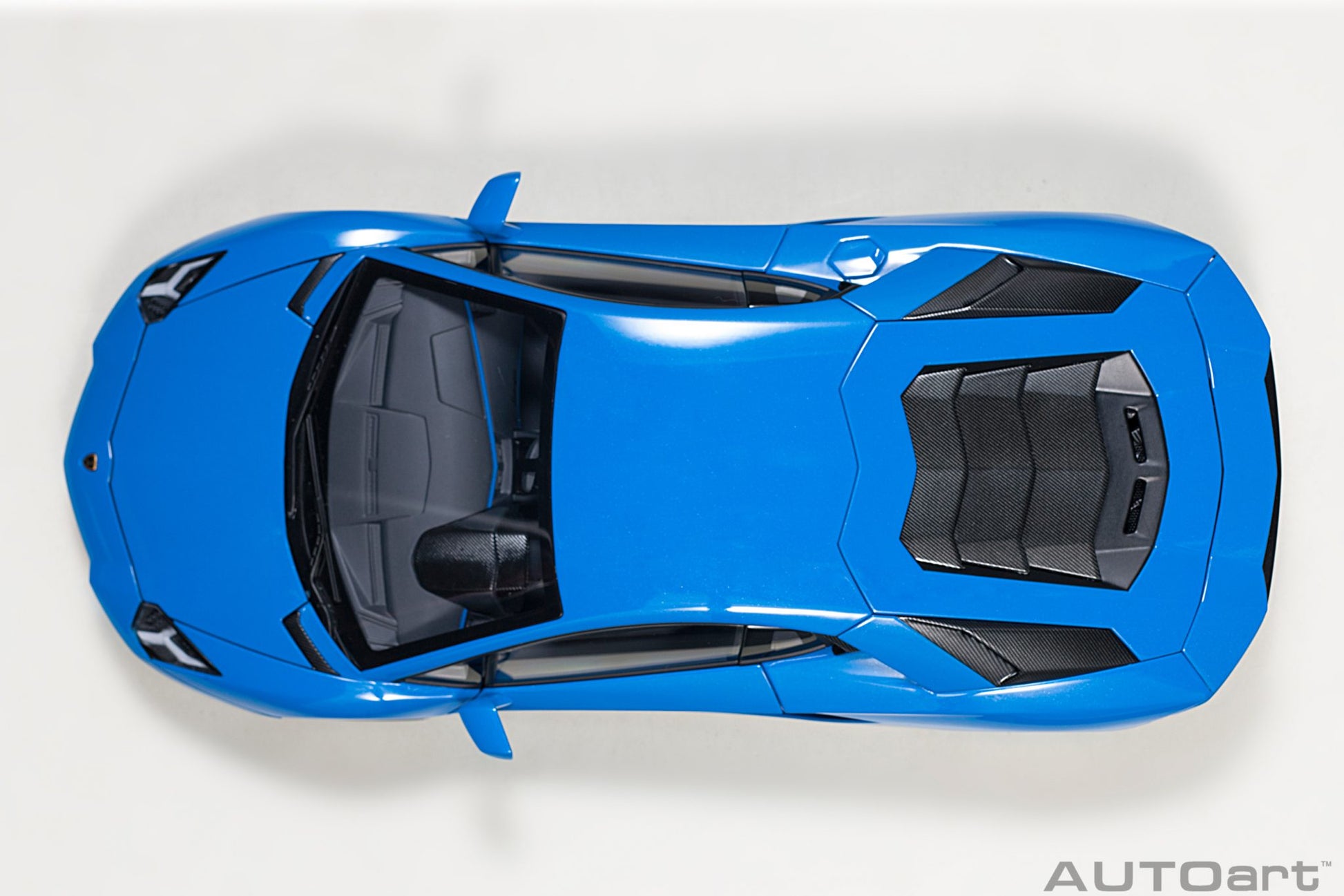 1:18 Lamborghini Aventador S - Blue Nila/Pearl Blue - AUTOart - 79134