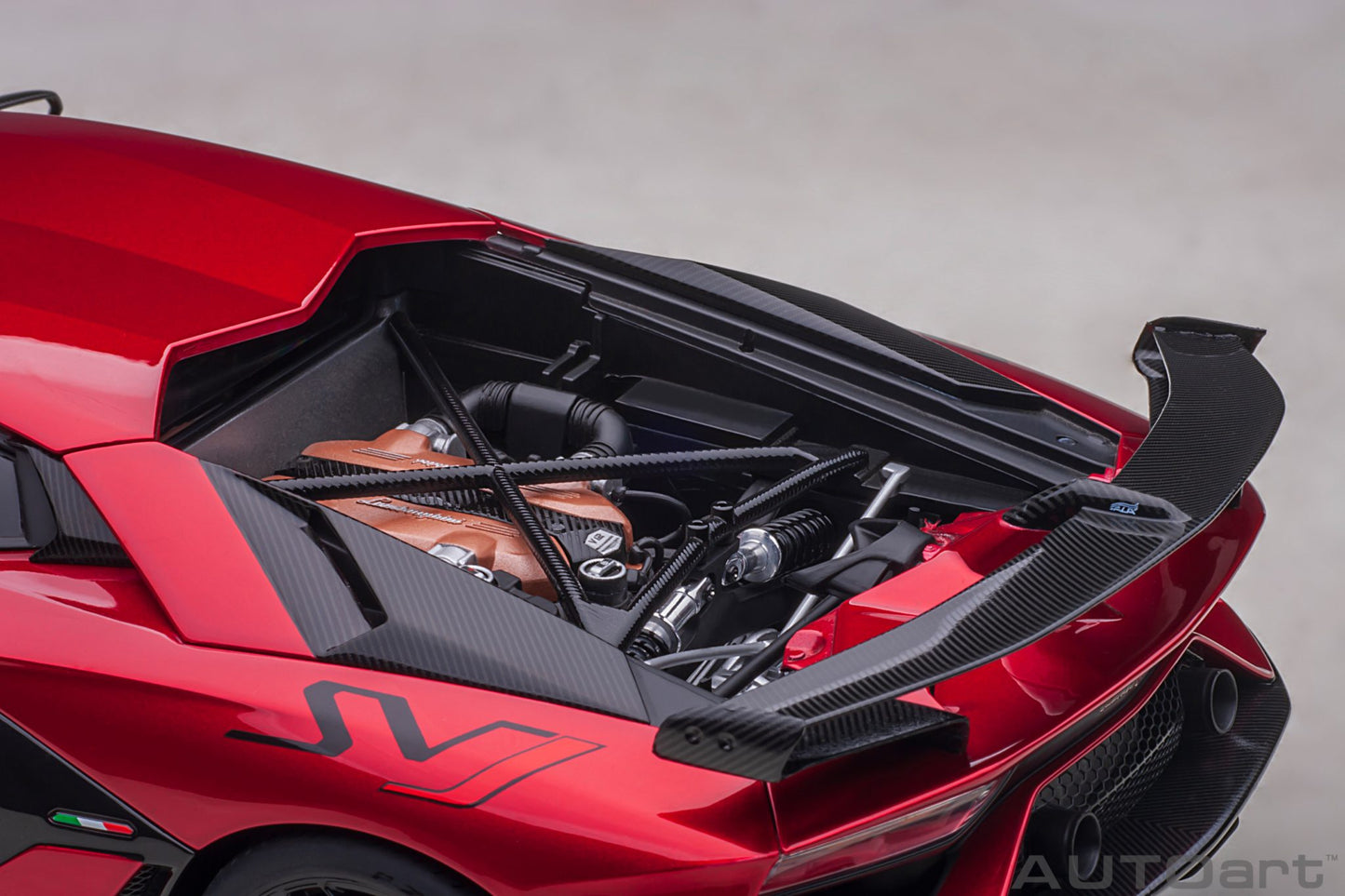 1:18 Lamborghini Aventador SVJ - Rosso Efesto/Metallic Red - AUTOart - 79177