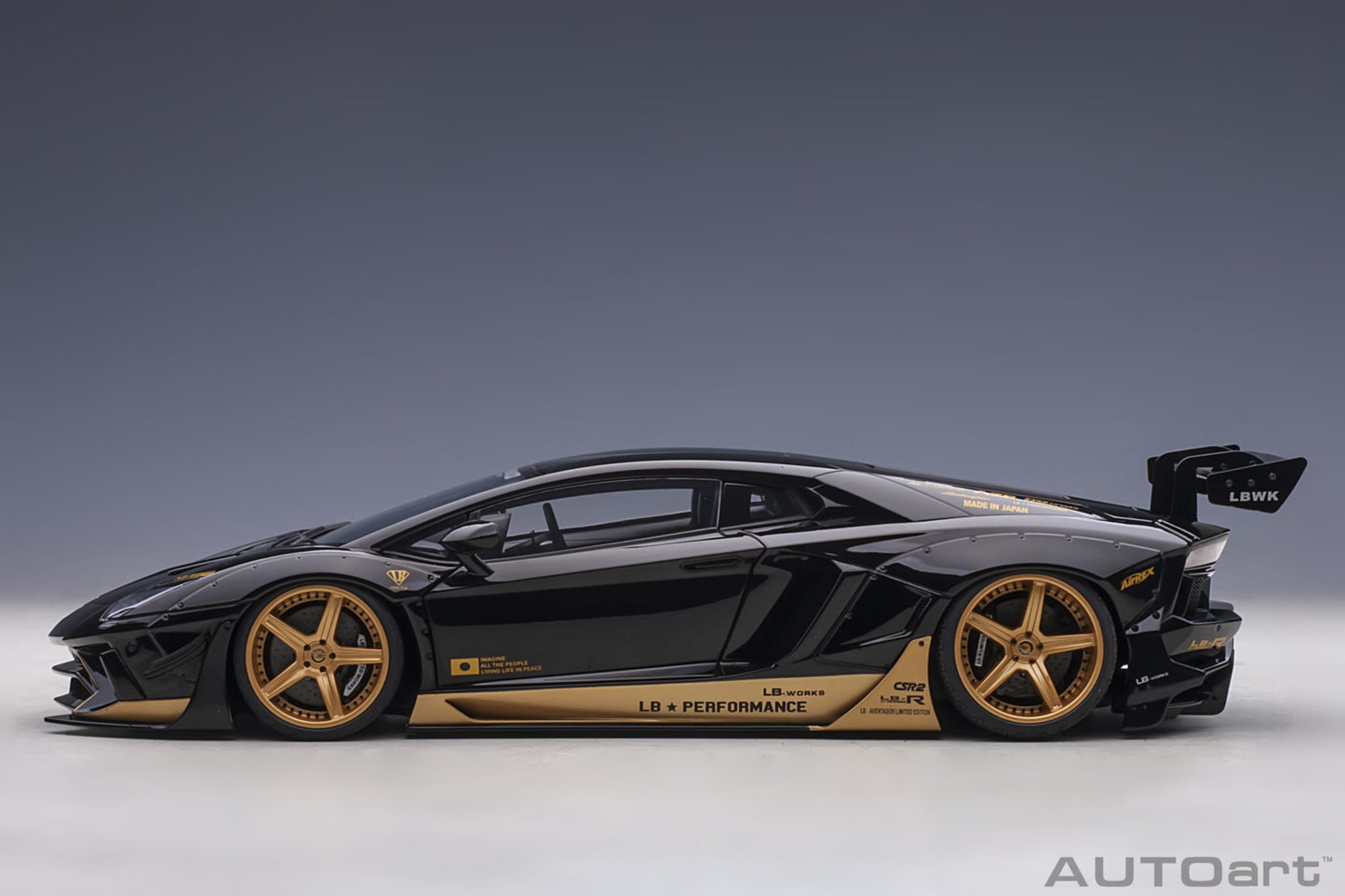 1:18 Lamborghini Aventador - Liberty Walk LB-Works Limited Edition - Gloss Black /Gold Accents - AUTOart - 79184
