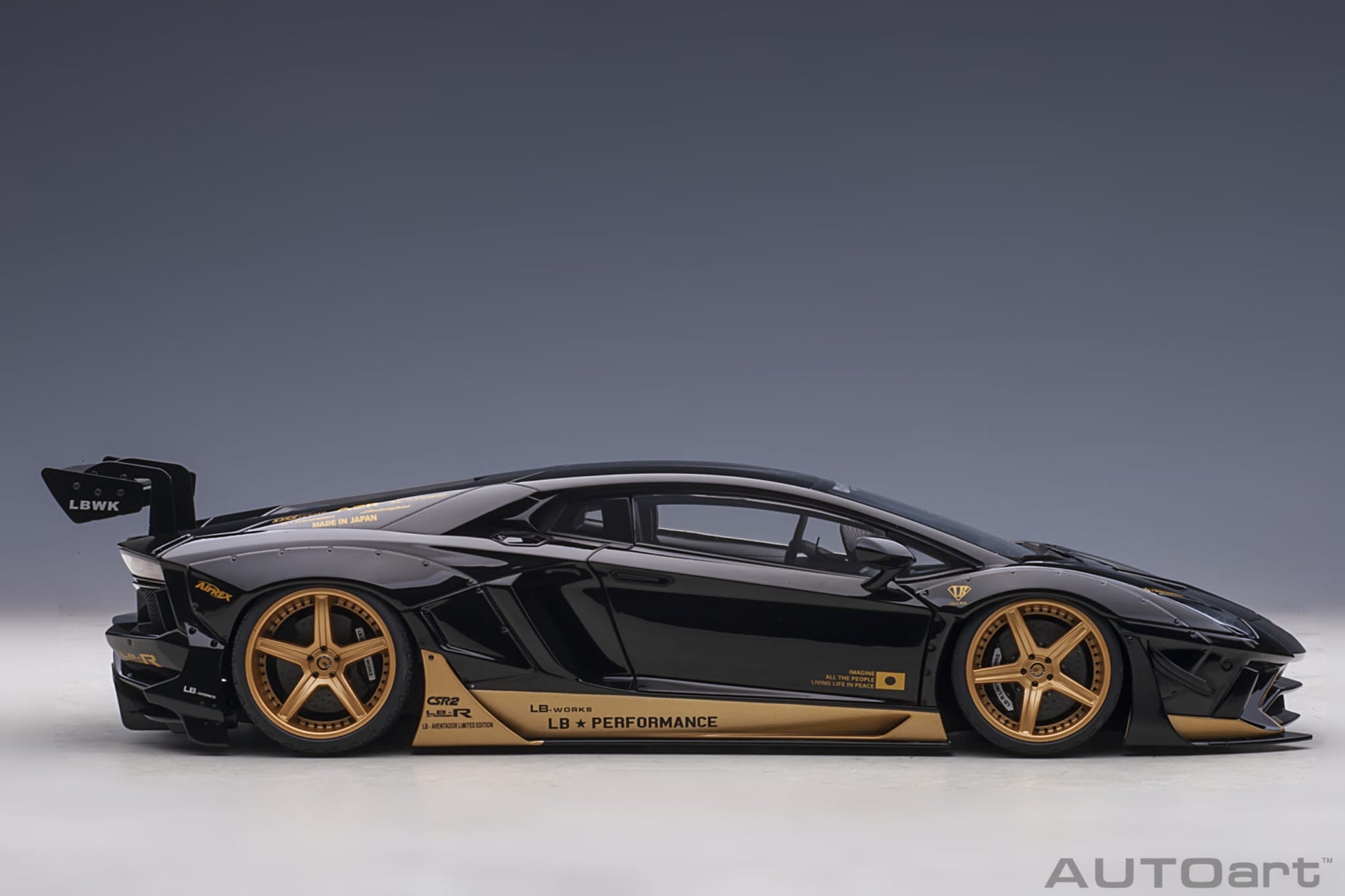 1:18 Lamborghini Aventador - Liberty Walk LB-Works Limited Edition - Gloss Black /Gold Accents - AUTOart - 79184