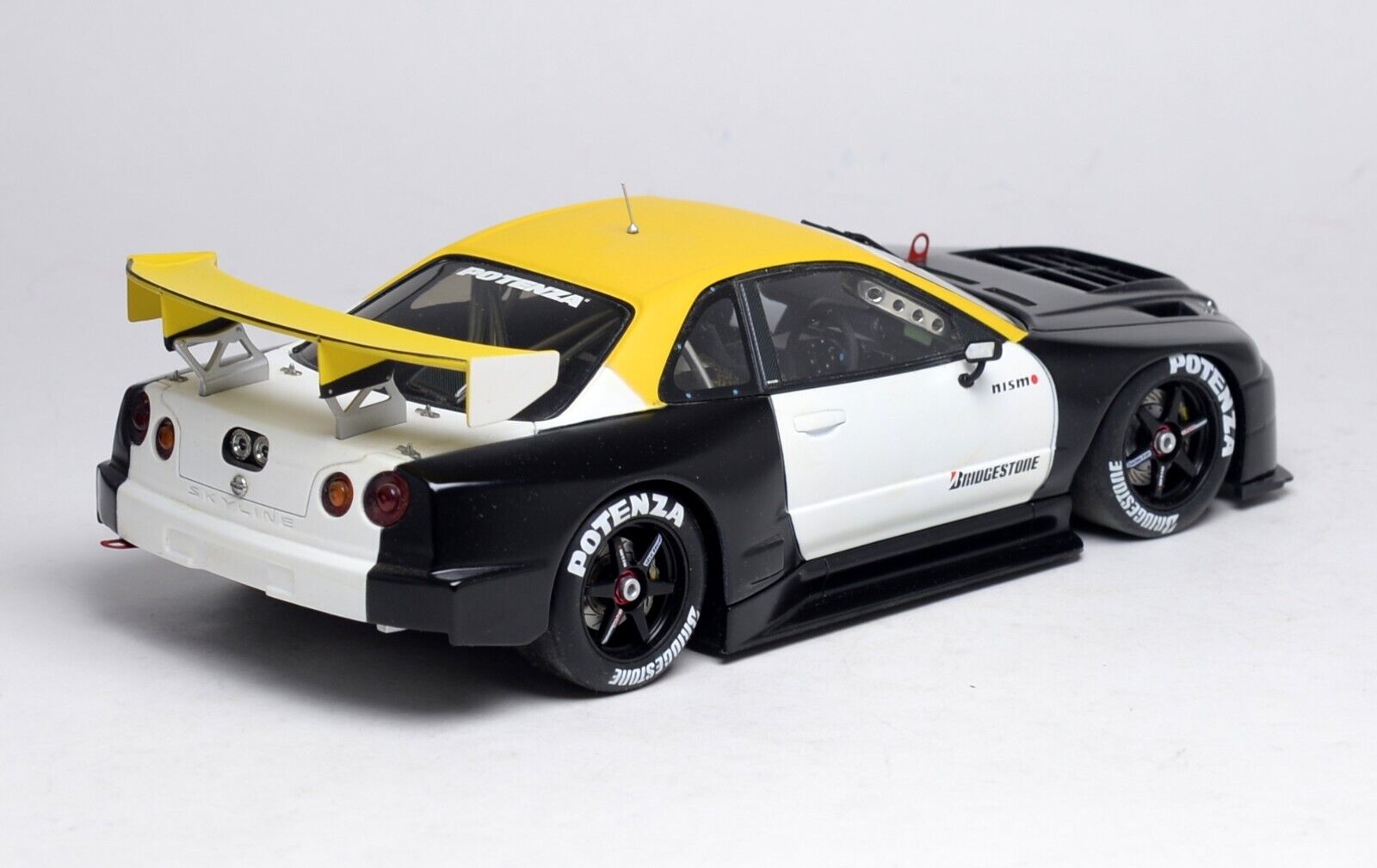 1:18 Nissan R34 Skyline GTR - JGTC Test Car - 2001 - Japan Grand