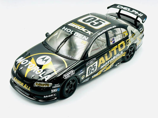 1:18 Holden VX Commodore - 2002 - Bathurst - Team Brock - Peter Brock - AUTOart - 80263