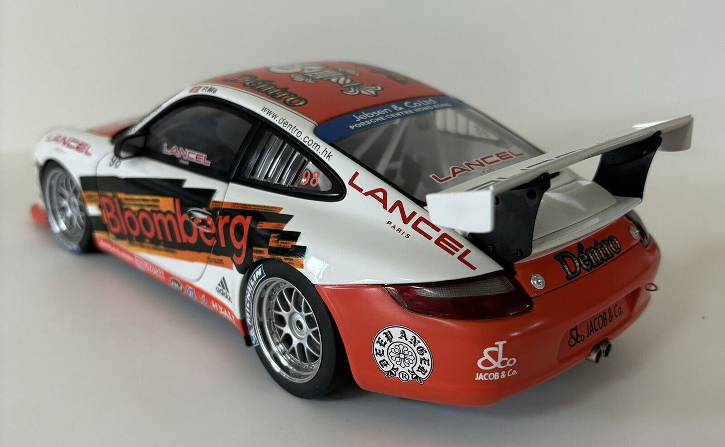 1:18 Porsche 997 GT3 #98 - 2006 - Carrera Cup - Philip Ma - AUTOart - 80689